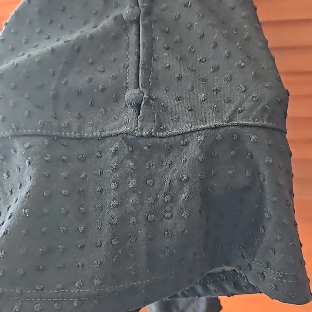 Rose + Olive ladie's black 3/4 split/buttoned sleeve blouse - size 3X NWT - Picture 4 of 8